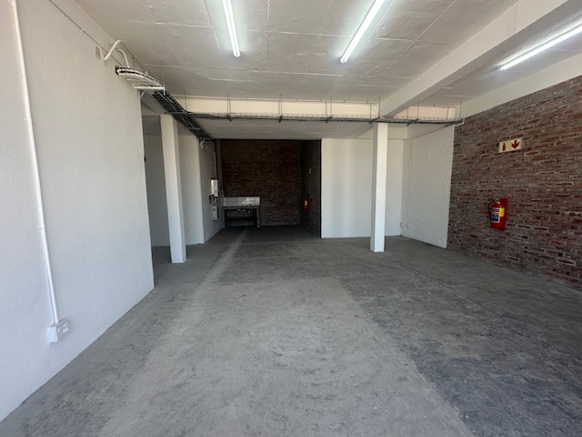 To Let commercial Property for Rent in Diep River Western Cape